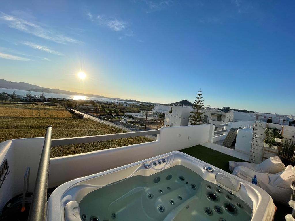 Vila The Nine Graces - Agia Anna - Option With Private Pool Or Hot Tub Exteriér fotografie